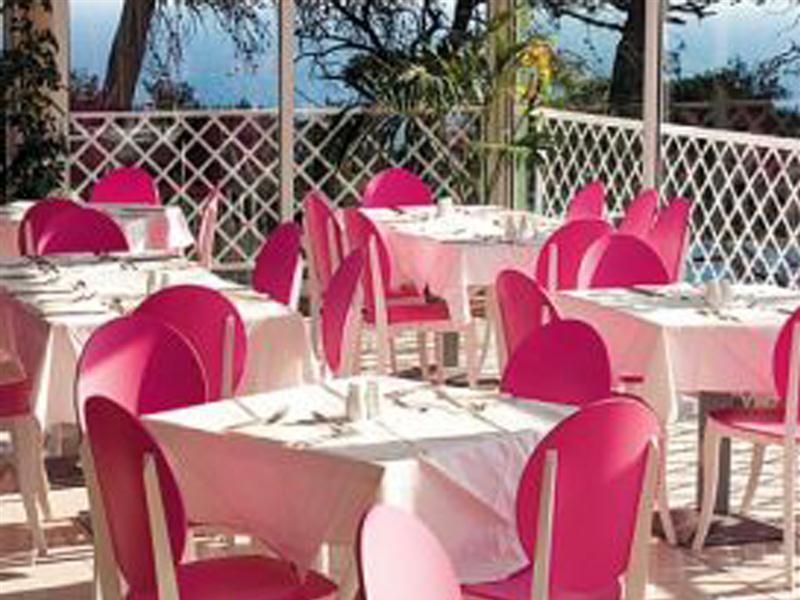 Kontogialos Golden View Resort Sinarades מראה חיצוני תמונה